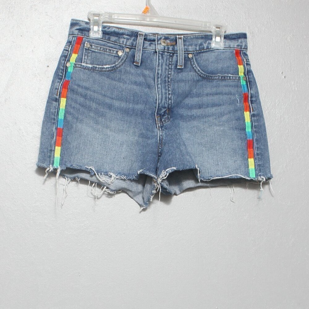 Point sur J Crew boyfriend tuxedo rainbow stripe embroidered denim cut off short